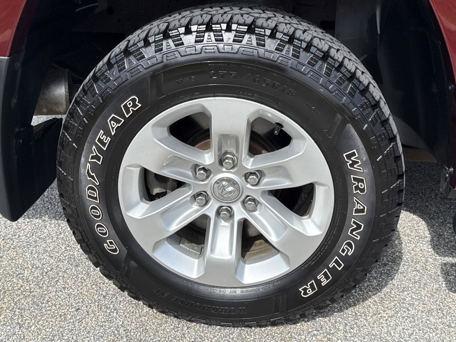 Used 2022 RAM 1500 Laramie AWD/4WD image 11