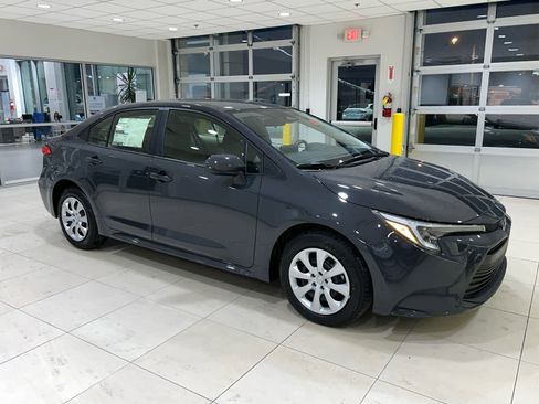 New 2026 Toyota Corolla LE image 1