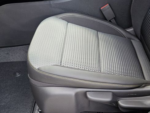 New 2026 Chevrolet Trax LT w/ Driver Confidence Package FWD image 25