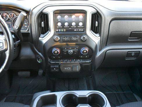 Used 2019 Chevrolet Silverado 1500 LT w/ All-Star Edition image 19