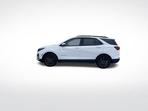 Used 2024 Chevrolet Equinox RS FWD image 2