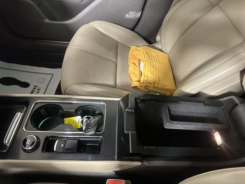 Certified 2021 Lincoln Corsair Reserve w/ Elements Package image 22