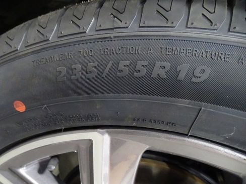 Used 2021 Honda CR-V Touring image 41