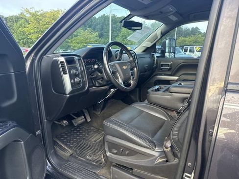 Used 2015 Chevrolet Silverado 1500 LT w/ All Star Edition AWD/4WD image 4