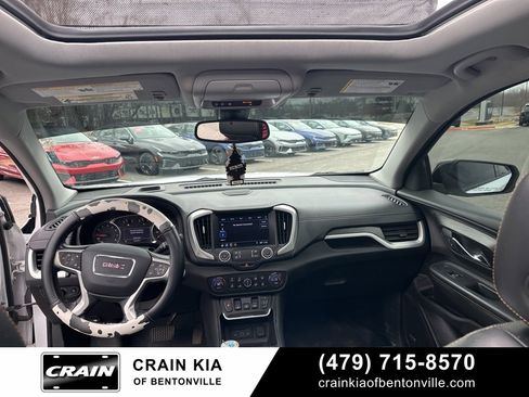 Used 2019 GMC Terrain SLT w/ Preferred Package image 30