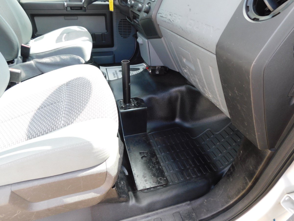 Used 2011 Ford F550 2WD Regular Cab Super Duty w/ PWR Equipment Group image 25