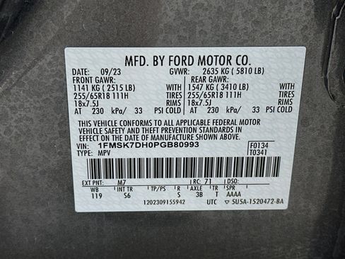 Used 2023 Ford Explorer XLT w/ Equipment Group 202A RWD image 12