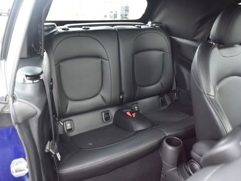 Used 2019 MINI Cooper S w/ Signature Upholstery Package FWD image 34