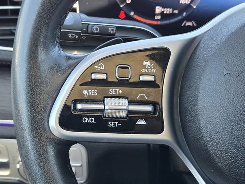 Used 2020 Mercedes-Benz GLS 450 4MATIC image 26