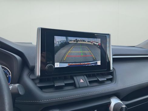 Used 2024 Toyota RAV4 XLE image 19