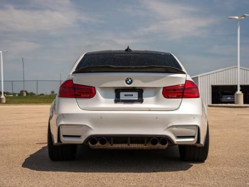 Used 2017 BMW M3 w/ Competition Package RWD image 6