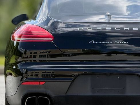 Used 2014 Porsche Panamera AWD/4WD image 16
