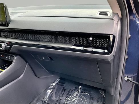 Used 2025 Honda CR-V EX-L image 20