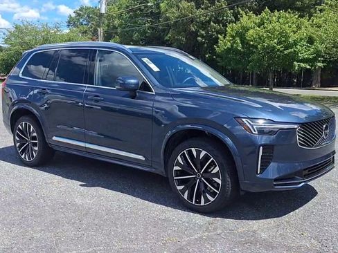 New 2026 Volvo XC90 B5 Plus image 6