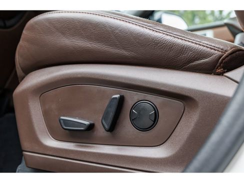 Used 2023 Ford Explorer King Ranch w/ Technology Package AWD/4WD image 18