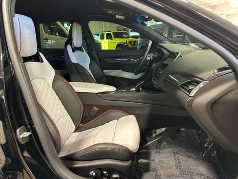 Used 2024 Cadillac CT5 V Blackwing w/ Driver Assist Package image 40