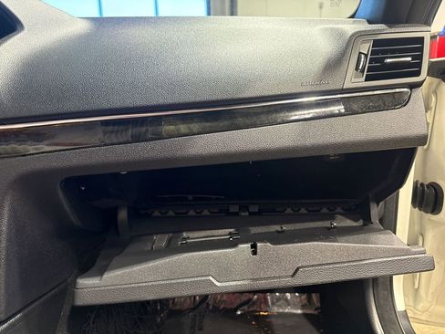 Used 2011 Mercedes-Benz E 550 Cabriolet image 74