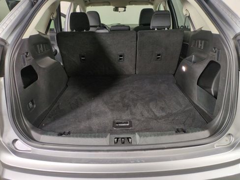 Used 2023 Ford Edge SE w/ Black Appearance Package image 23