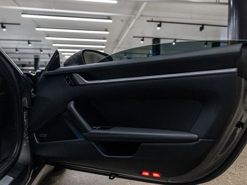 Used 2024 Porsche 911 Carrera S w/ Sport Package image 34