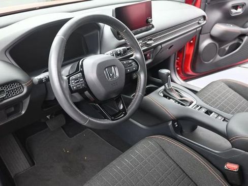 Used 2024 Honda HR-V Sport image 14