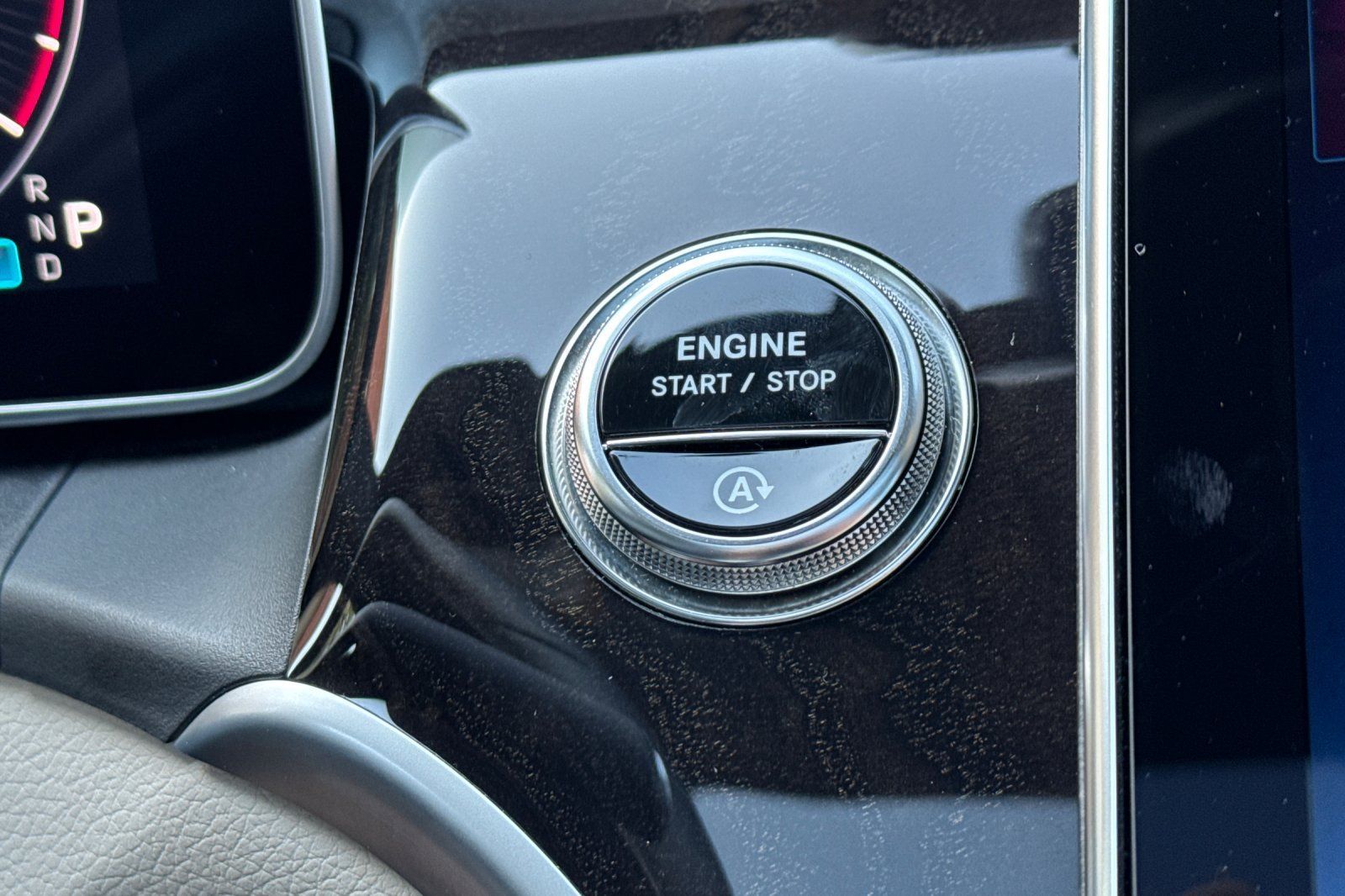 Used 2026 Mercedes-Benz GLC 300 4MATIC image 27