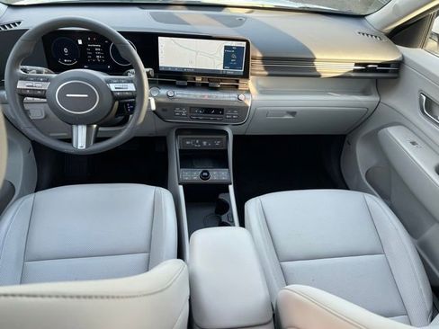 Used 2024 Hyundai Kona Limited image 16