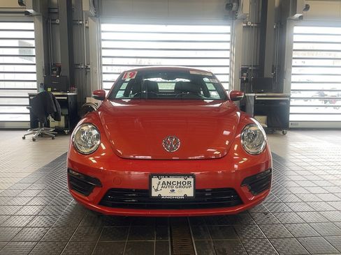 Used 2019 Volkswagen Beetle 2.0T S image 3