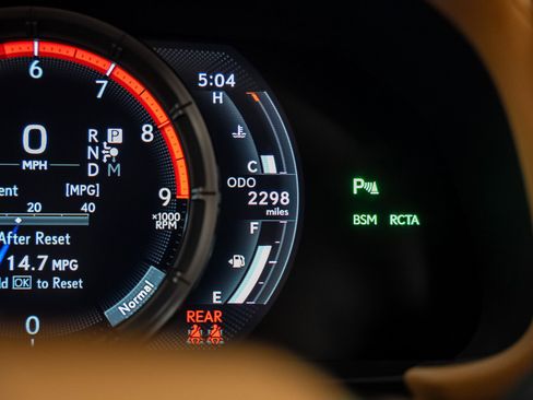 Used 2025 Lexus LC 500 Coupe image 44