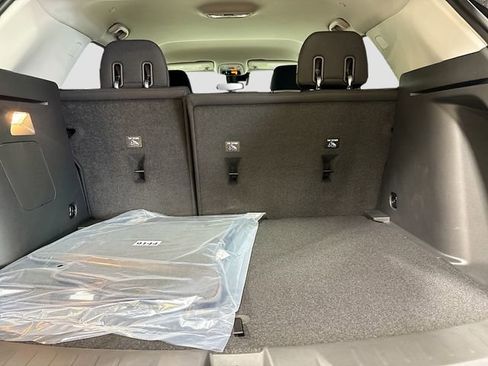 New 2026 Chevrolet TrailBlazer LT w/ Midnight Edition AWD/4WD image 26
