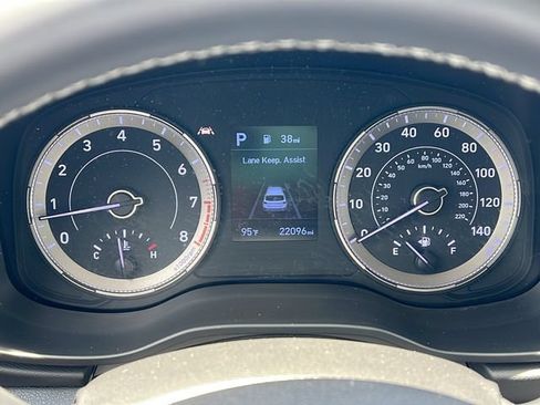 Used 2022 Hyundai Venue SEL w/ Cargo Package FWD image 27