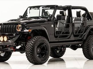 Used 2025 Jeep Wrangler Unlimited Sport image 1