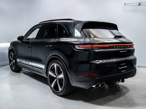New 2026 Porsche Cayenne S AWD/4WD image 3