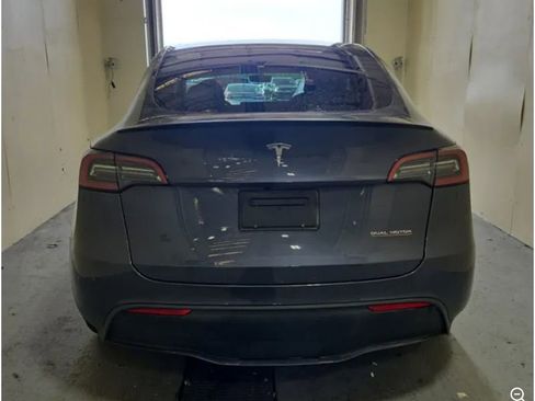 Used 2023 Tesla Model Y Performance AWD/4WD image 5