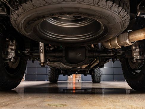 Used 2022 Ford F250 Platinum image 16