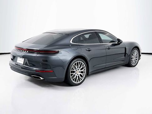 New 2025 Porsche Panamera image 9