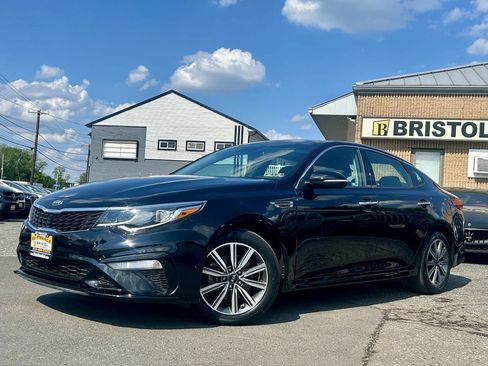 Used 2019 Kia Optima LX w/ LX Premium Package FWD image 2
