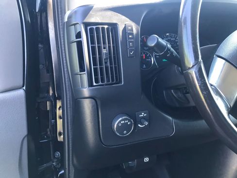 Used 2019 Chevrolet Express 2500 w/ Driver Convenience Package RWD image 11