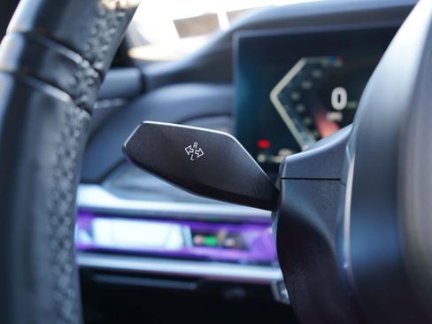 Used 2024 BMW 740i xDrive image 26