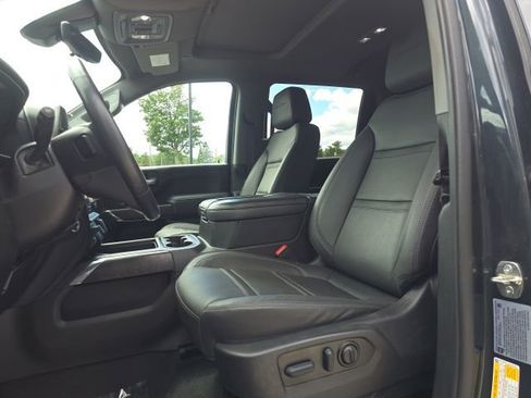 Used 2022 GMC Sierra 2500 Denali w/ Denali Ultimate Package image 9