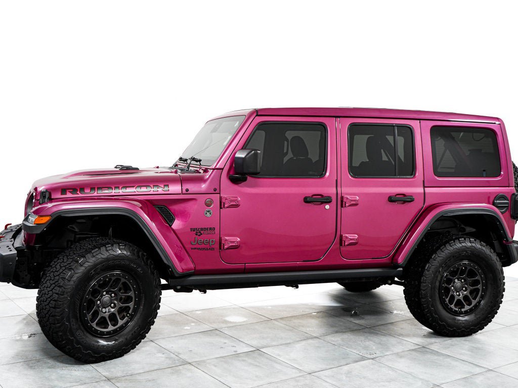 Used 2022 Jeep Wrangler Unlimited Rubicon w/ Xtreme Recon 35" Tire Package AWD/4WD image 4