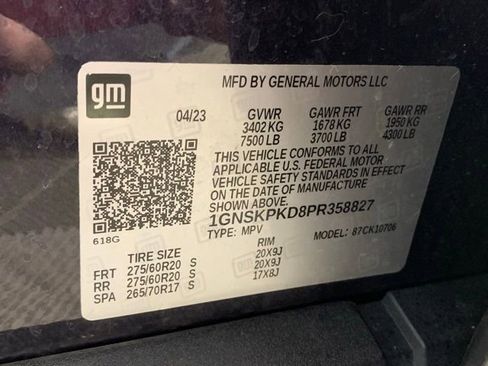 Used 2023 Chevrolet Tahoe Z71 w/ Luxury Package AWD/4WD image 37