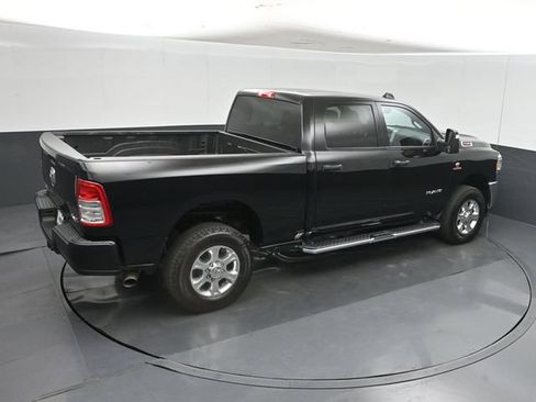 Used 2024 RAM 2500 Big Horn AWD/4WD image 39