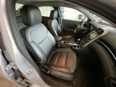 Used 2016 Chevrolet Malibu LTZ FWD image 22