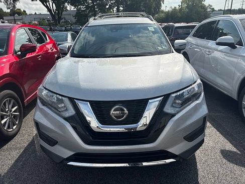 Used 2020 Nissan Rogue S w/ Special Edition Package AWD/4WD image 3