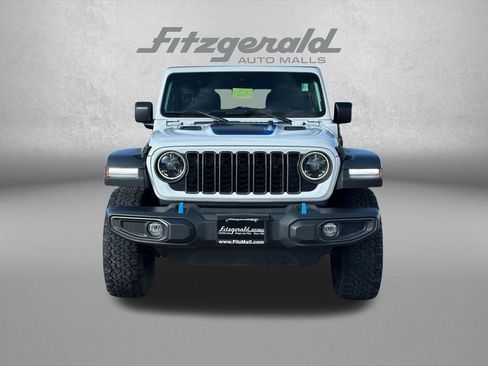 Used 2024 Jeep Wrangler Unlimited Rubicon 4xe image 3