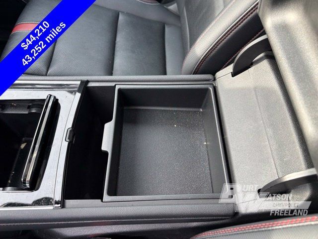 Used 2024 Chevrolet Traverse RS w/ LPO, Floor Liner Package AWD/4WD image 25