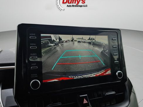 Used 2020 Toyota Corolla LE image 9