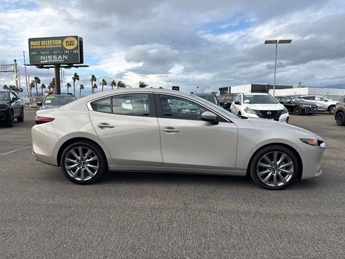 Used 2025 MAZDA MAZDA3 s image 7
