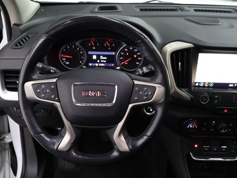 Used 2019 GMC Terrain Denali w/ Advanced Safety Package image 18