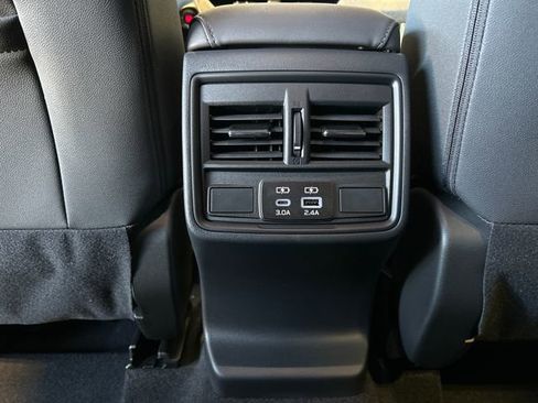 Used 2026 Subaru Outback Premium AWD/4WD image 25